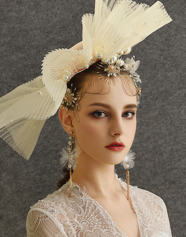 白纱组11号 上海2018春季形象设计创意一班 《灵动精灵》.jpg