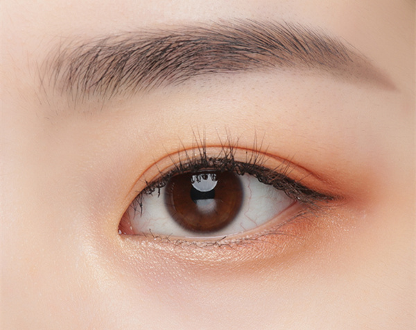 1638597905893261VKJu.jpg 5 眼线步骤5.jpg